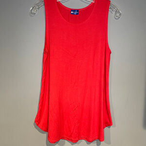 Womens Red Scoop Neck Tank Top Rayon Azules Brand Made in the USA Sz Medium